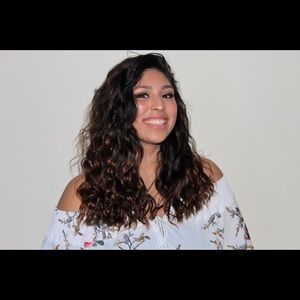 Meet your Posher, Vanessa